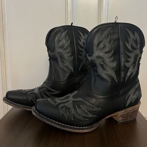 Roper Amelia Boots - Size 7